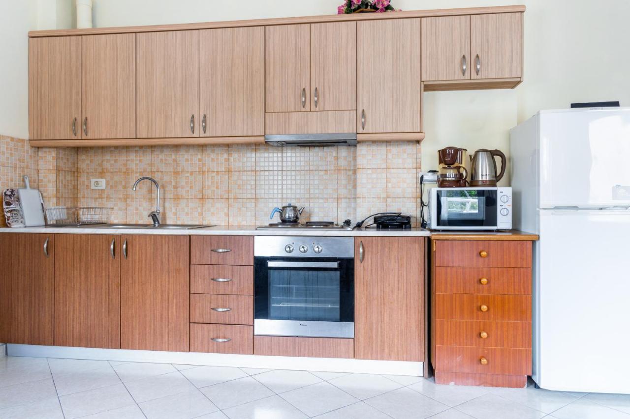 Work-Friendly Central Apartments, Саранде Екстериор снимка